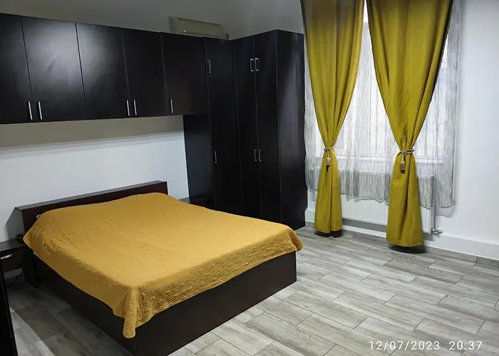 Apartamento Christie's 2 Central *